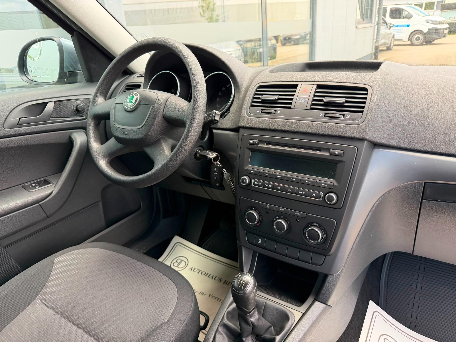 Skoda Yeti 1.2 TSI 105 ch • Climatisation • Attelage • 80 000 km • Carnet d'entretien