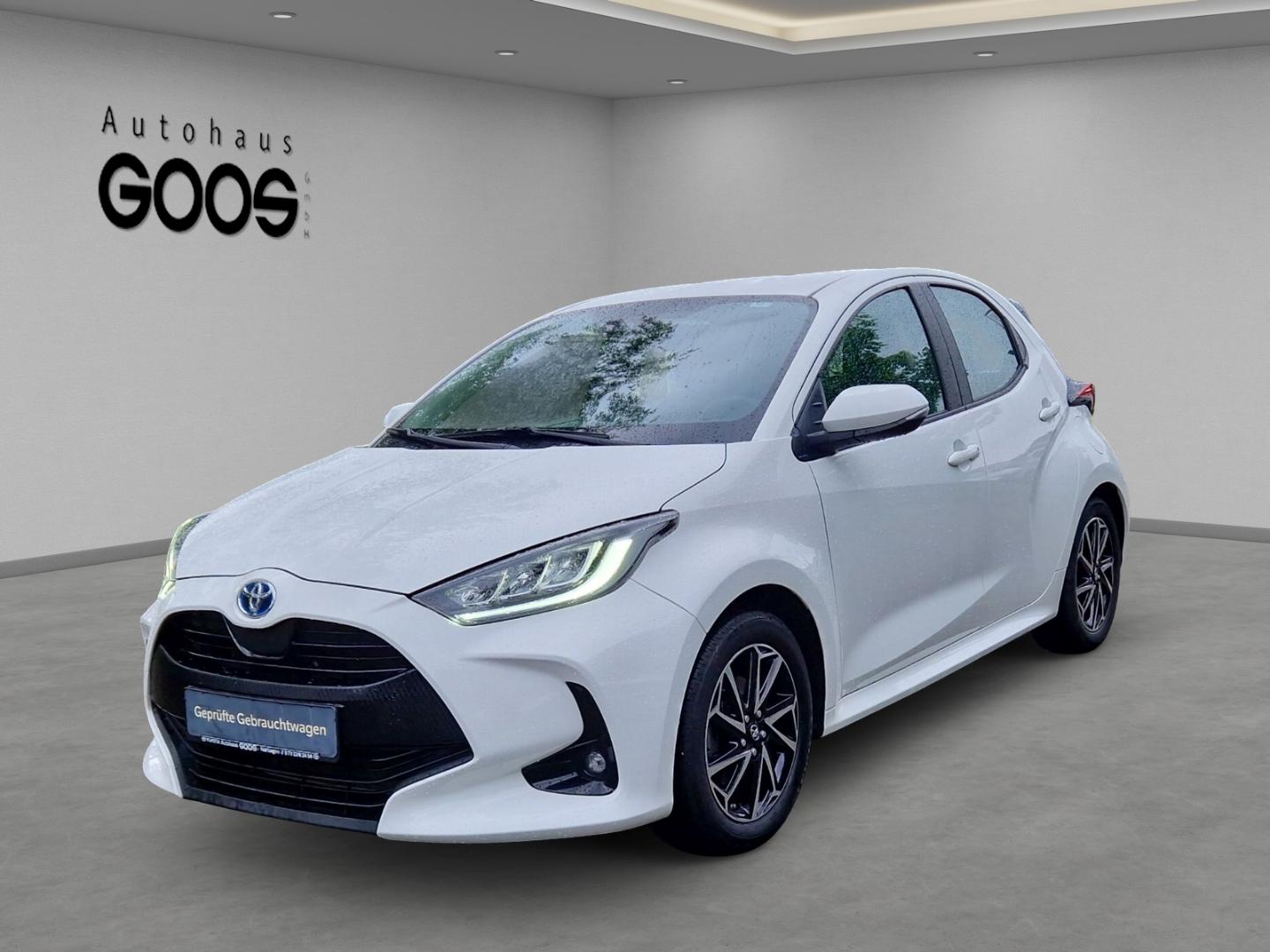 Toyota Yaris Hybrid Team Deutschland LED Apple CarPlay 