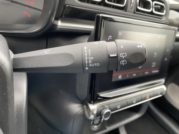 Bild 20 Citroën C3 PureTech 1.2 Shine Automatik/LED/Regen+Licht