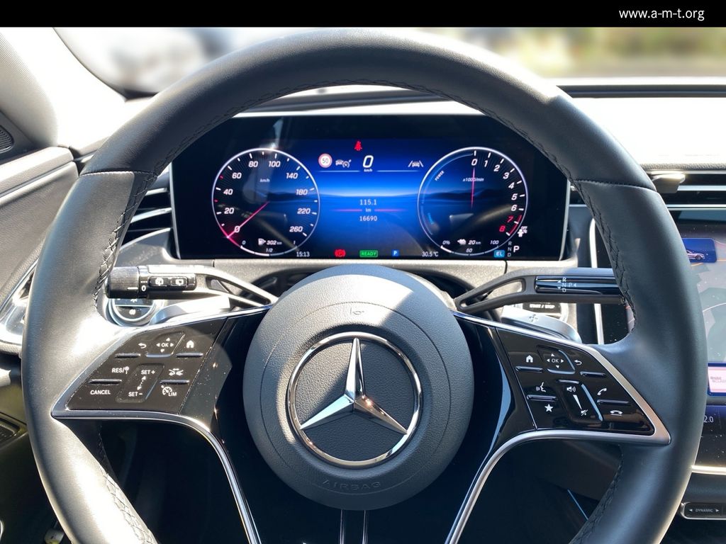 MERCEDES-BENZ E 300 e T Avantg.*AHK*Distronic*Totwinkel*LED