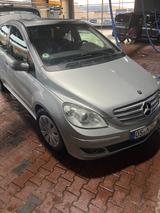 Mercedes-Benz B 200 CDI,Tüv 10.2027,Viel Extras,Einwandfrei - Mercedes-Benz B 200 in Osnabrück