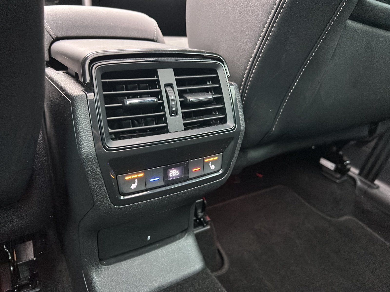 Fahrzeugabbildung SKODA Kodiaq 2.0 TDI Sportline 4x4/AHK/PANO/360°K/ACC/