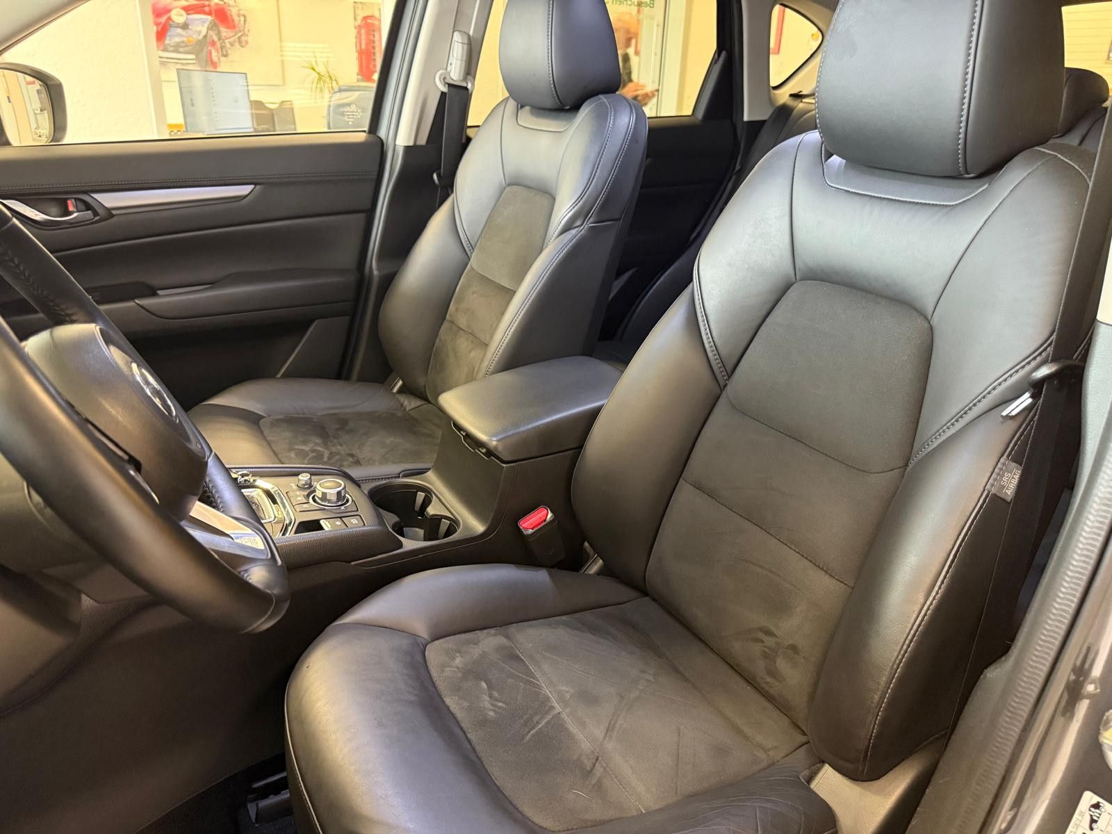 Fahrzeugabbildung Mazda CX-5 Edition 100 AWD/ SCHECKHEFT/AHK/8.FACH