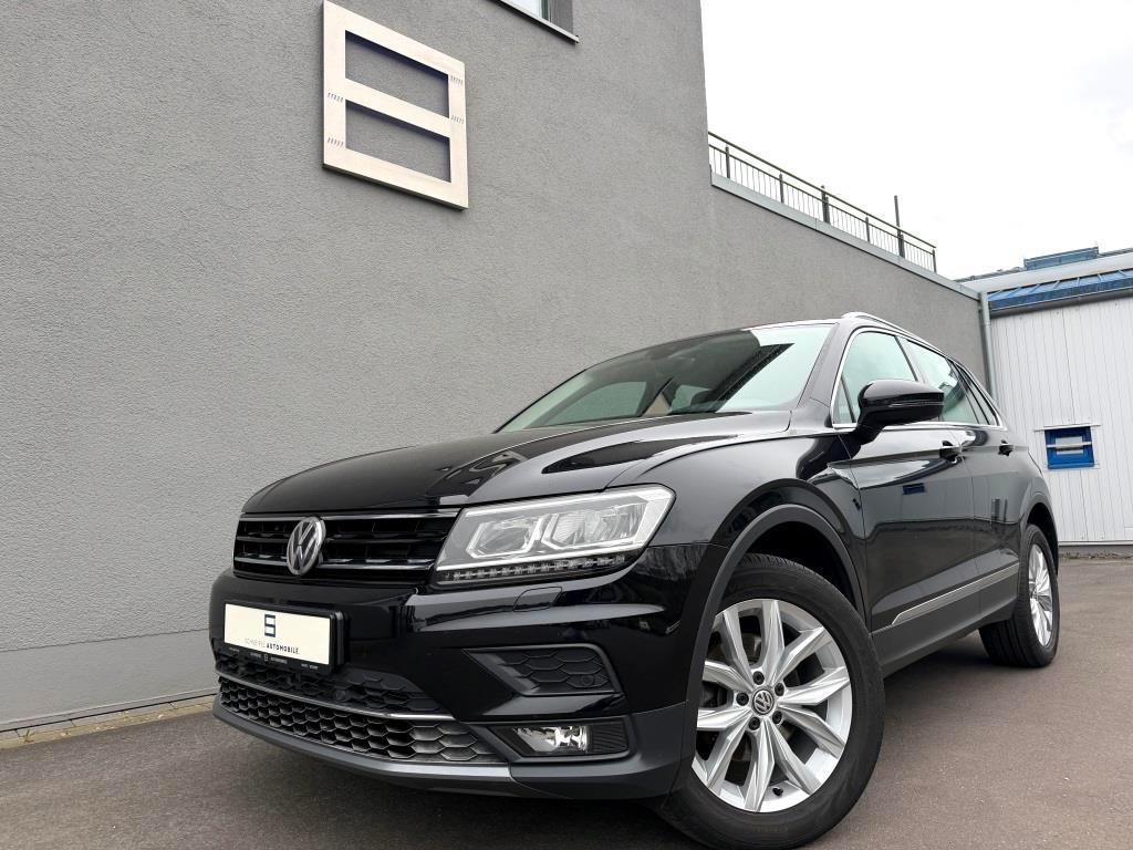 Volkswagen Tiguan Highline  4Motion schwenkbare AHK LED SHZ
