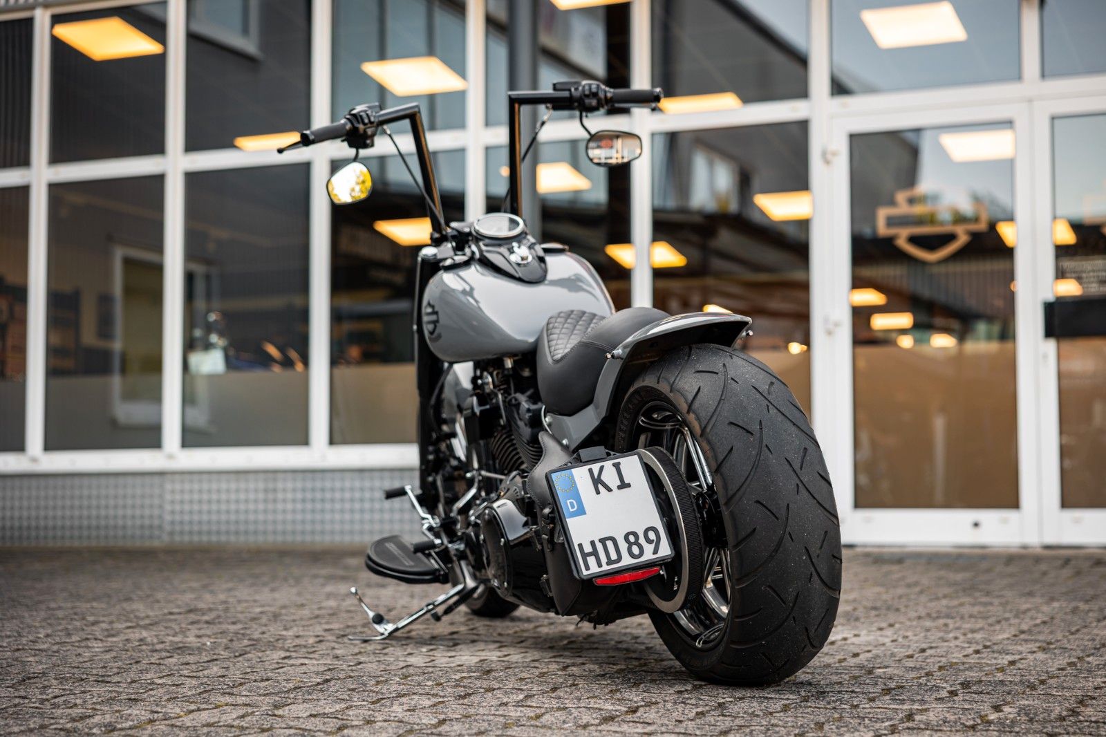 Fahrzeugabbildung Harley-Davidson FLSS SOFTAIL SLIM S 110 cui - Heckumbau -