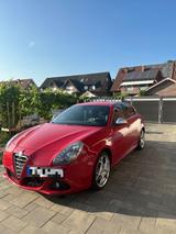 Alfa Romeo Giulietta 1.4 TB 16V - - Alfa Romeo Giulietta in Düsseldorf