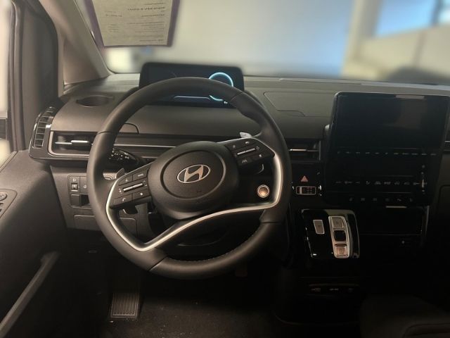 Fahrzeugabbildung Hyundai STARIA Trend Hybrid 2WD 1.6 T-GDI EU6e Navi Digi