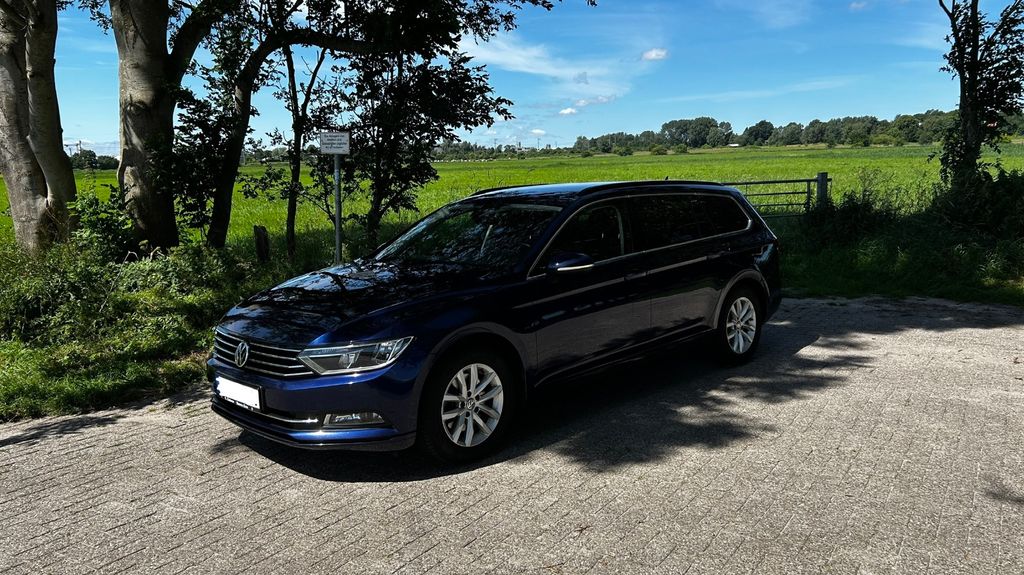 Image of Volkswagen Passat Variant