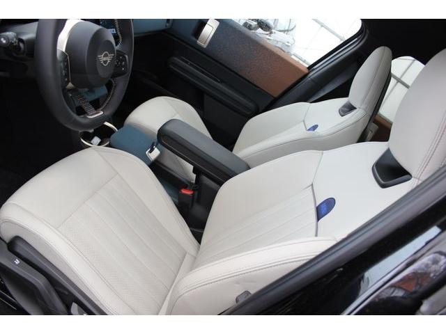 MINI Countryman E Elektro Favoured Trim Navi HeadUp P