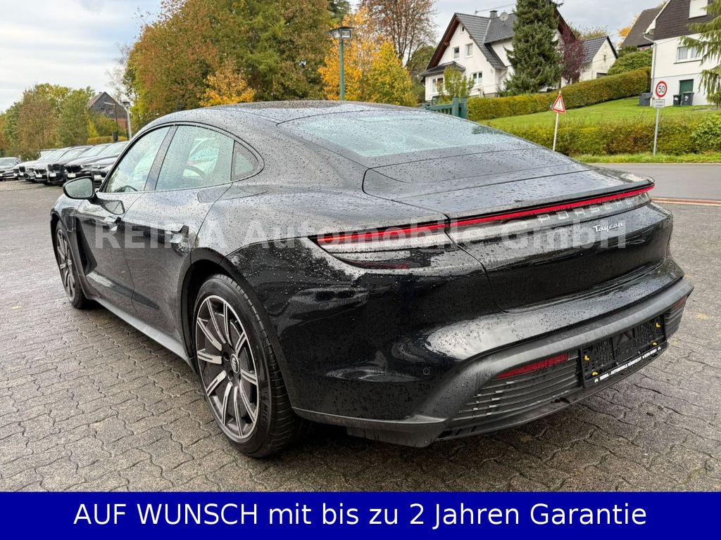 PORSCHE Taycan 2021