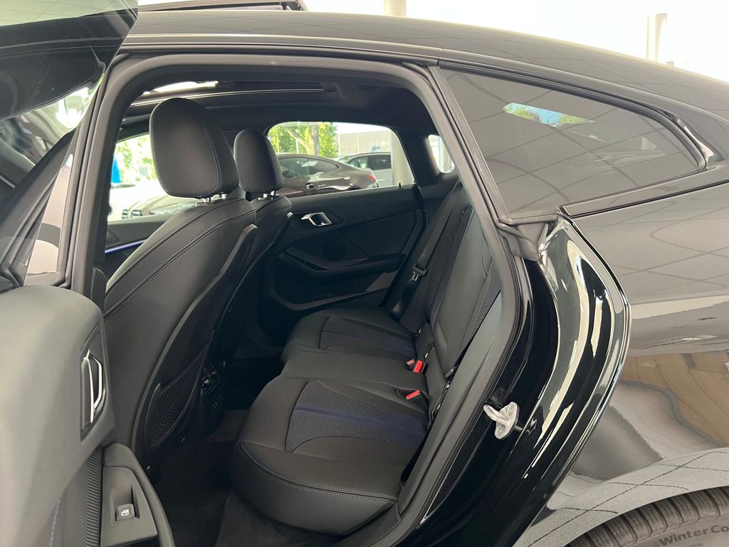 BMW 218 Gran Coupé M-Sport*LED*PANO*KEYL*ACC*ALARM*