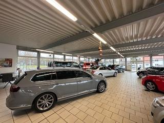 showroom-image-main