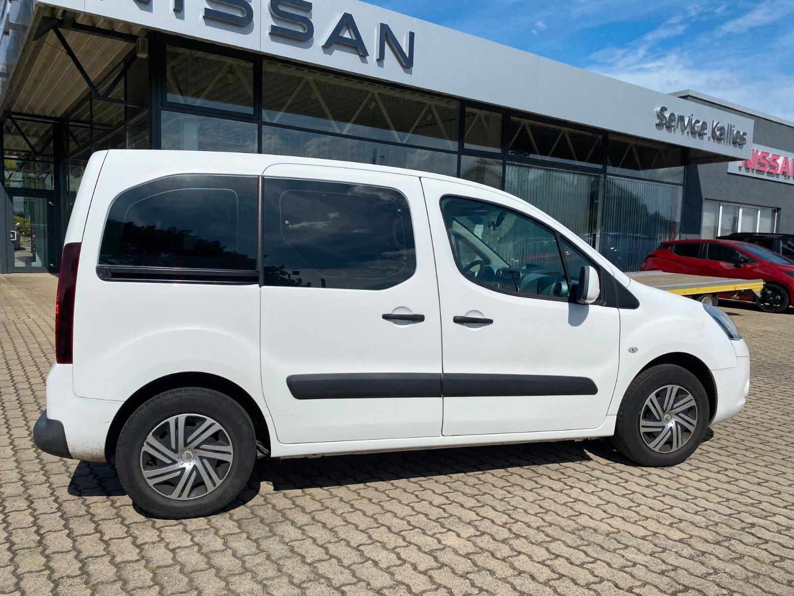 Fahrzeugabbildung Citroën Berlingo VTi 95 Multispace Attraction