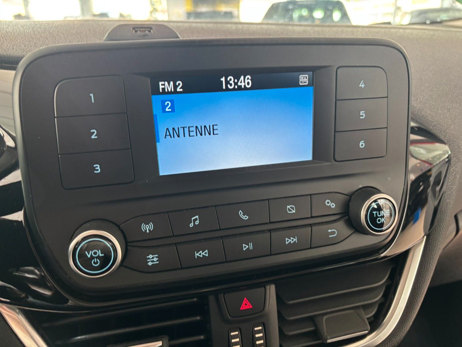 Fahrzeugabbildung Ford Fiesta 1.1 Trend 3tü KLIMA/ALLWETTER/BT/SPURASSI