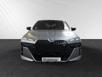 BMW M760 - Vorschau Bild 7