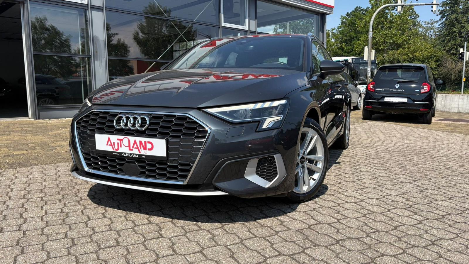 Audi A3 Sportback 30 TFSI advanced LED Navi PDC DAB, миниатюра 2