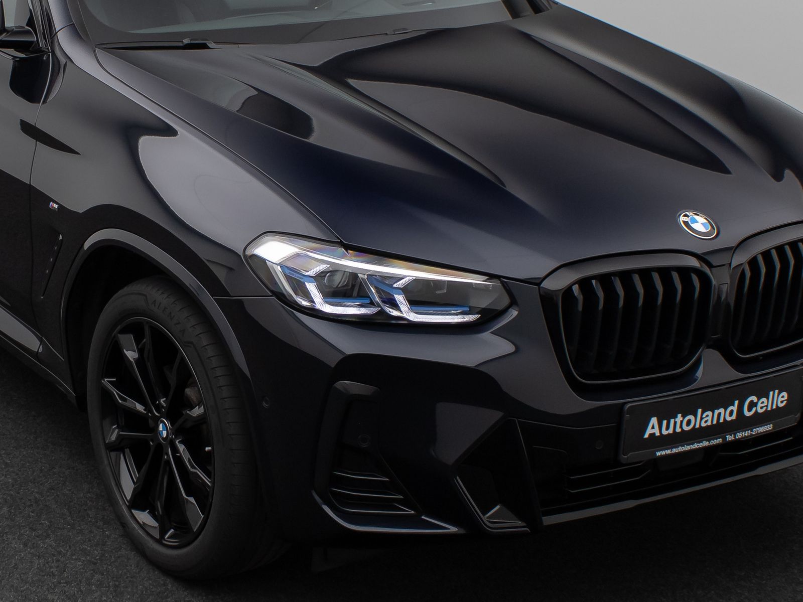 Fahrzeugabbildung BMW X3 xD20d M Sport Panorama Kamera Laser HUD HiFi