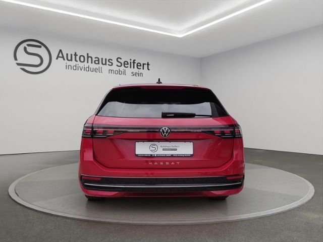 Volkswagen Passat Var. 2.0 TDI DSG Elegance Leder AHK Pano foto 5