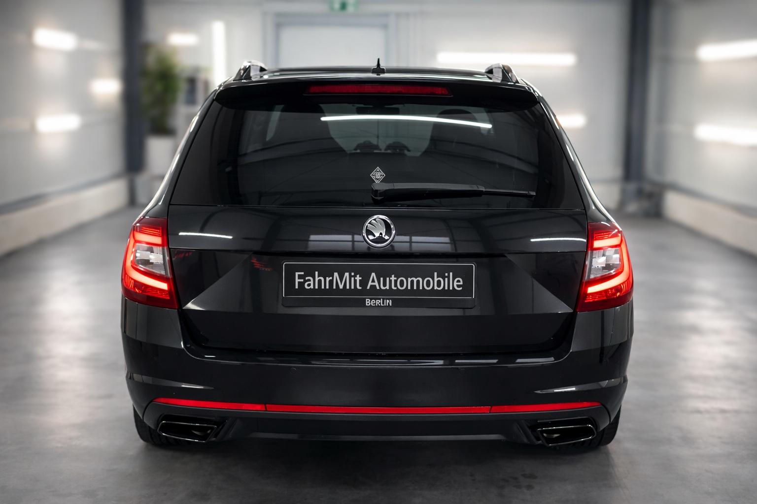 Skoda Octavia Combi RS 245