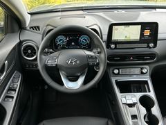 Fahrzeugabbildung Hyundai KONA EV Prime 150 kW *RW484KM*HeUp*Navi*LED*ACC*