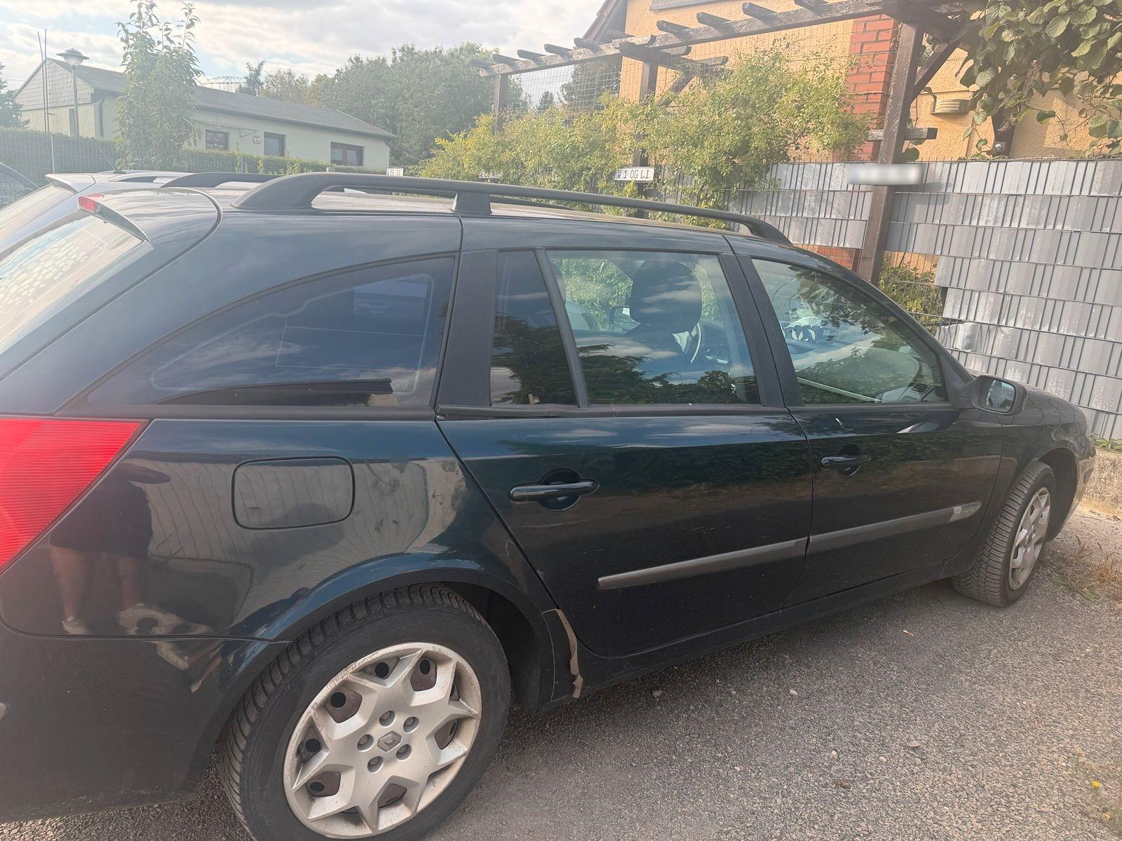 Renault Laguna 2006 — салон