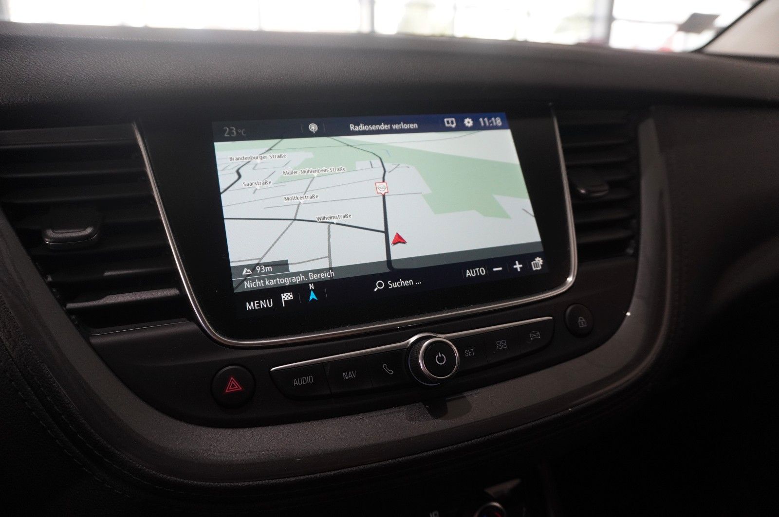 Fahrzeugabbildung Opel Grandland (X) 1.2T INNOV. NAVI/LED/KAMERA/PANO.