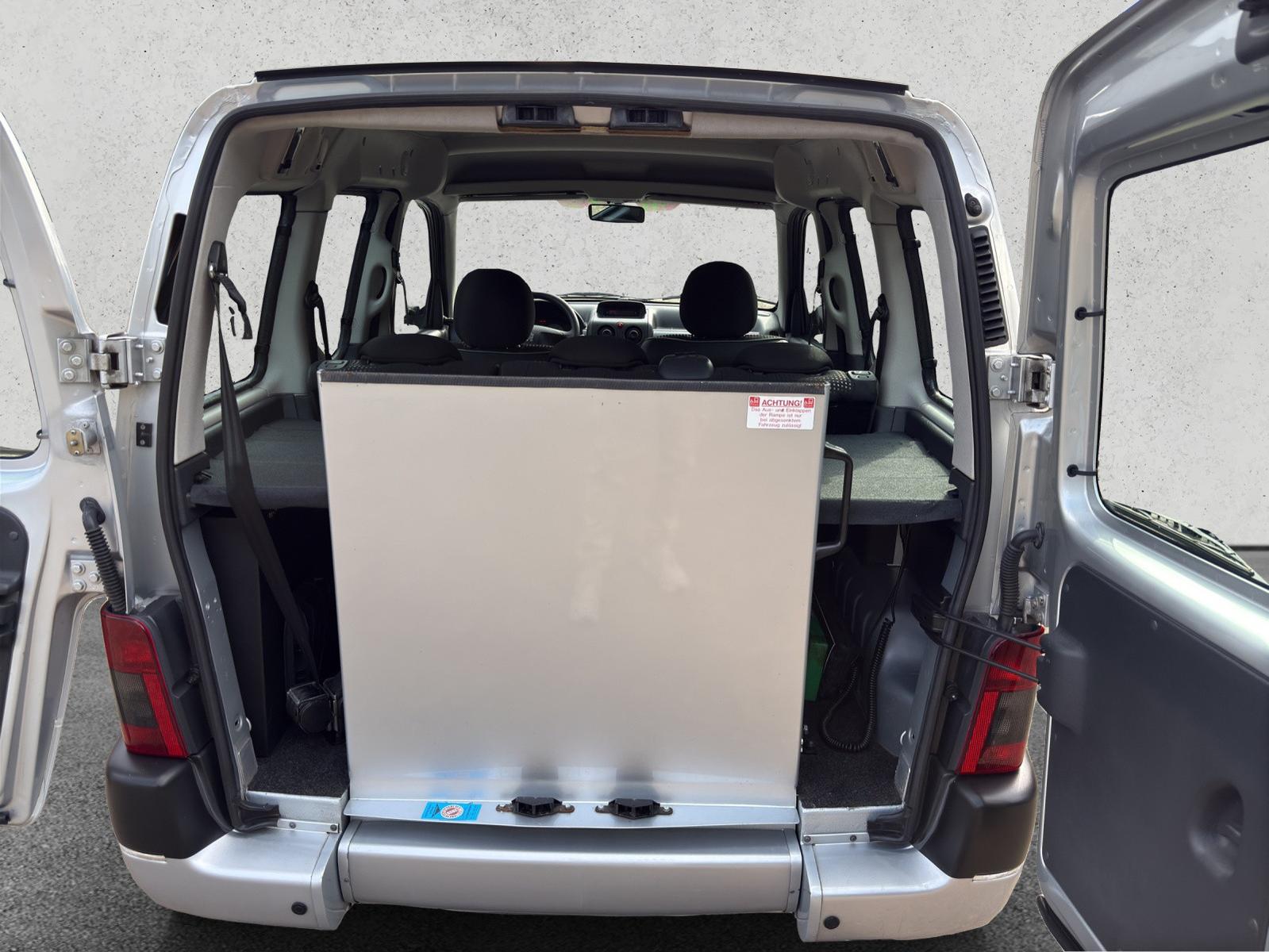 Peugeot Partner 1.6+ Behinderten Umbau+Rollstuhlrampe+KL