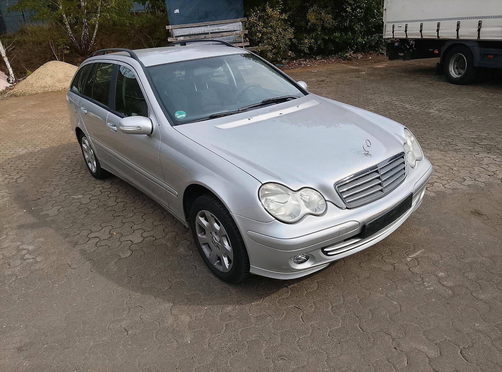 Mercedes-Benz C 180