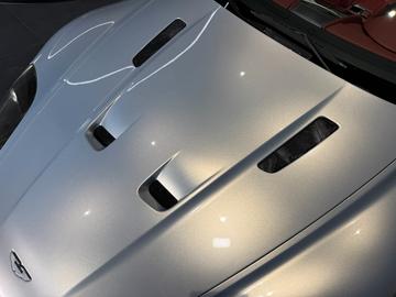 2010 Aston Martin DBS — миниатюра 21