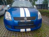 Suzuki Swift 1.3 DDiS Club Club - Suzuki Swift mit Diesel-Antrieb: Limousine