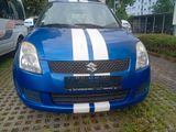 Suzuki Swift 1.3 DDiS Club Club - Suzuki Swift mit Diesel-Antrieb: 1.3