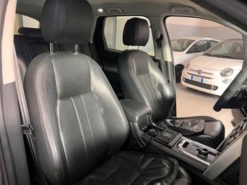 Land-Rover Discovery Sport - 12