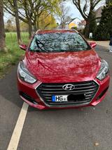 Hyundai i40 - Hyundai i40 in Frankfurt (Main)