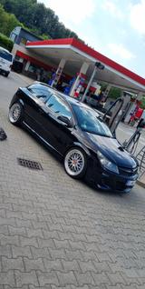 Opel Astra OPC - Opel Astra aus 2006: Opc