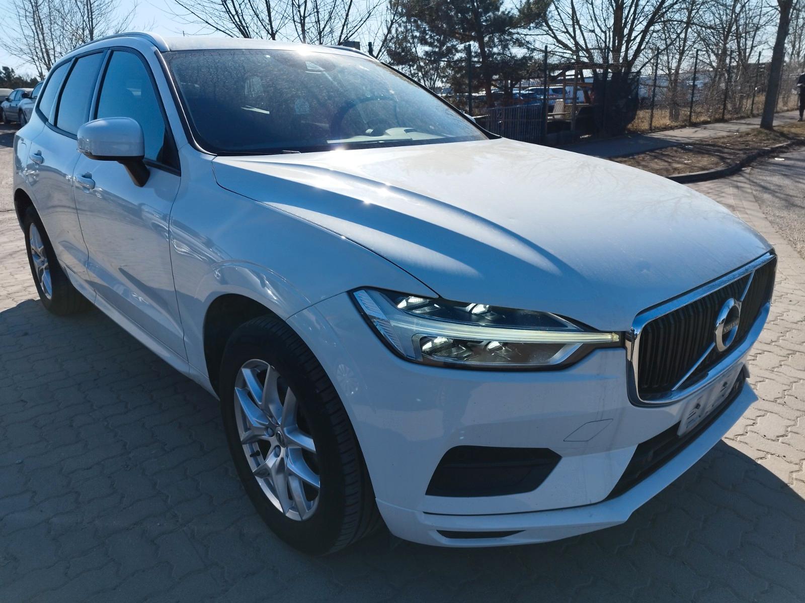 Volvo XC 60 XC60 Momentum 2WD