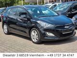 Hyundai i30 cw FIFA W-Cup|Kamera|Navi|AHK|8xALu - Hyundai: X30