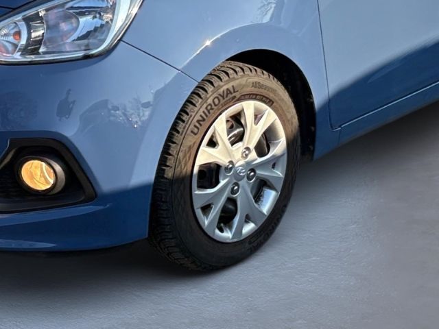 Fahrzeugabbildung Hyundai i10 Classic Klima teilb.Rücksb AUX MP3 CD RDC Ra