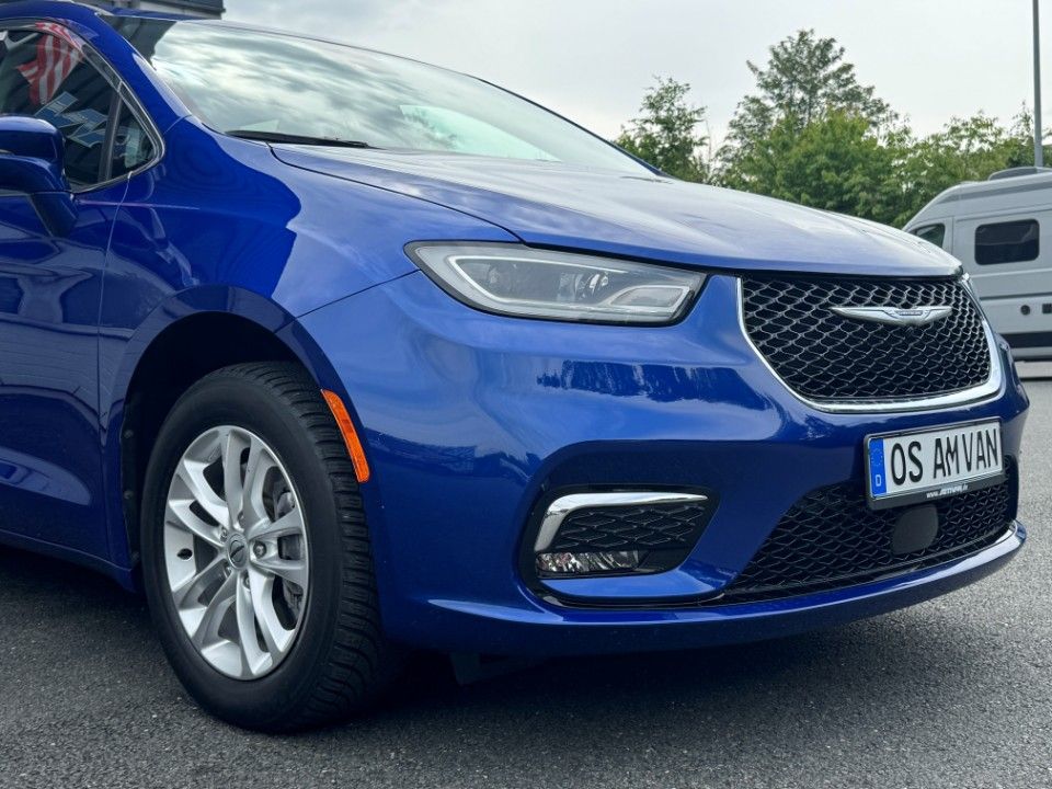 Fahrzeugabbildung Chrysler Pacifica 3.6 LX touring Allrad PDC ACC UFF
