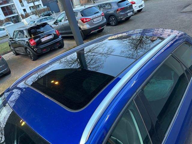 Fahrzeugabbildung Seat Leon ST FR+Leder+Navi+Panoramadach+CarPlay+BT