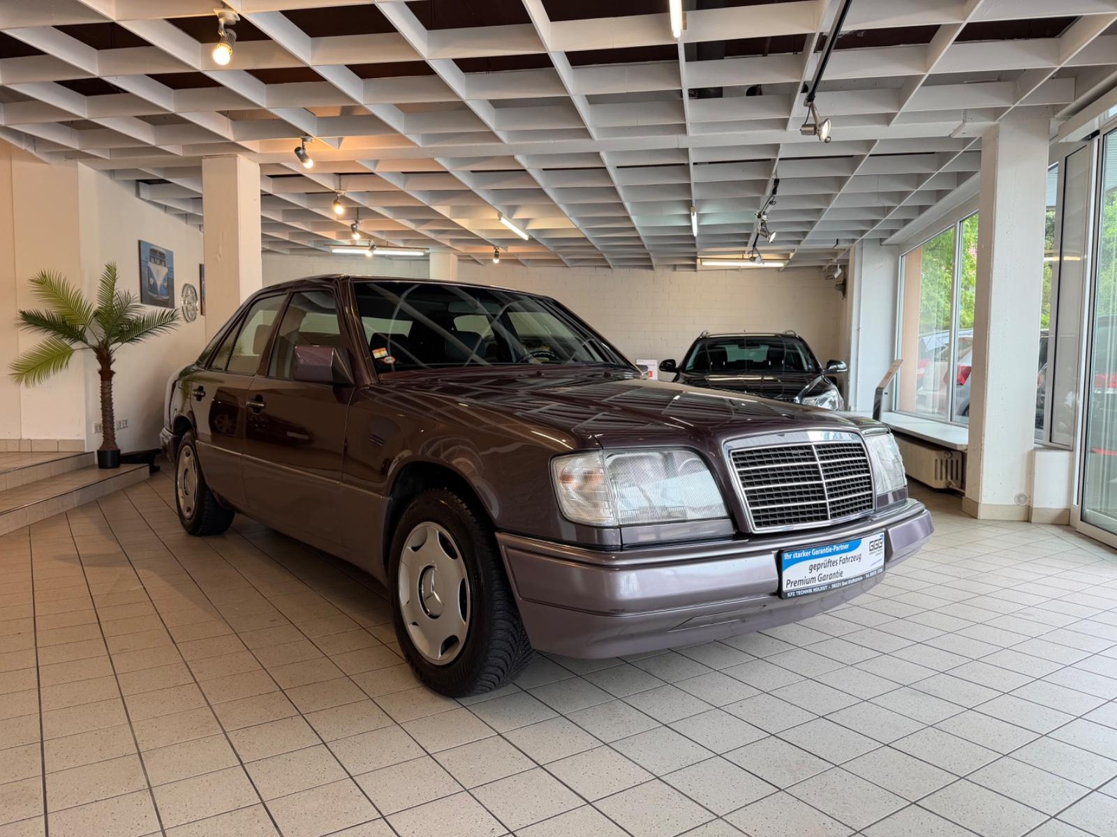 Mercedes-Benz E 280 *ESD+EL-Fensterheber+NEU TÜV*