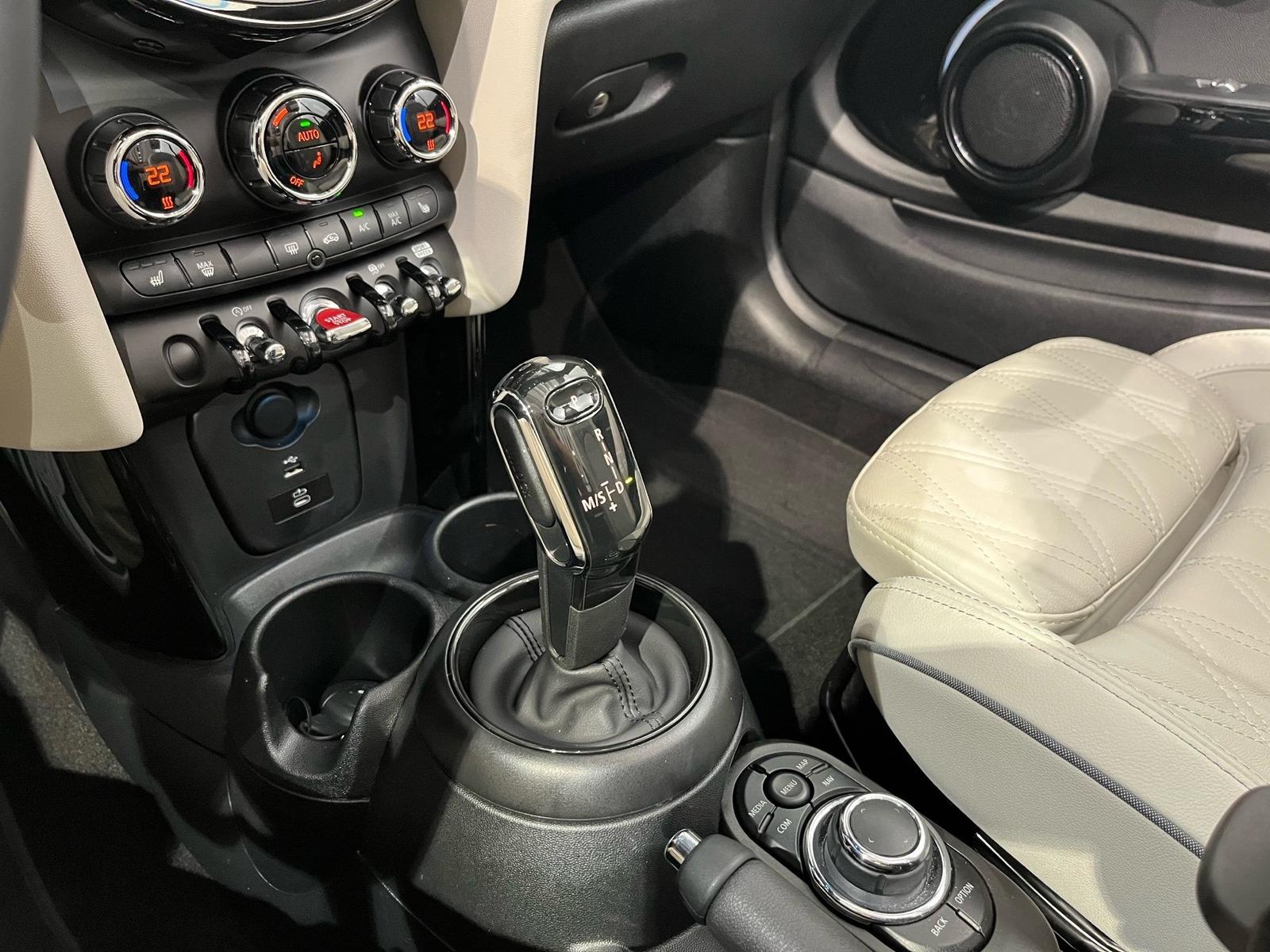 MINI Cooper S JCWTrim/DAB/Navi/RFK