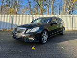 Mercedes-Benz Mercedes E500 T-Modell W212 | AMG Paket - Mercedes-Benz E 500 w212 Gebrauchtwagen
