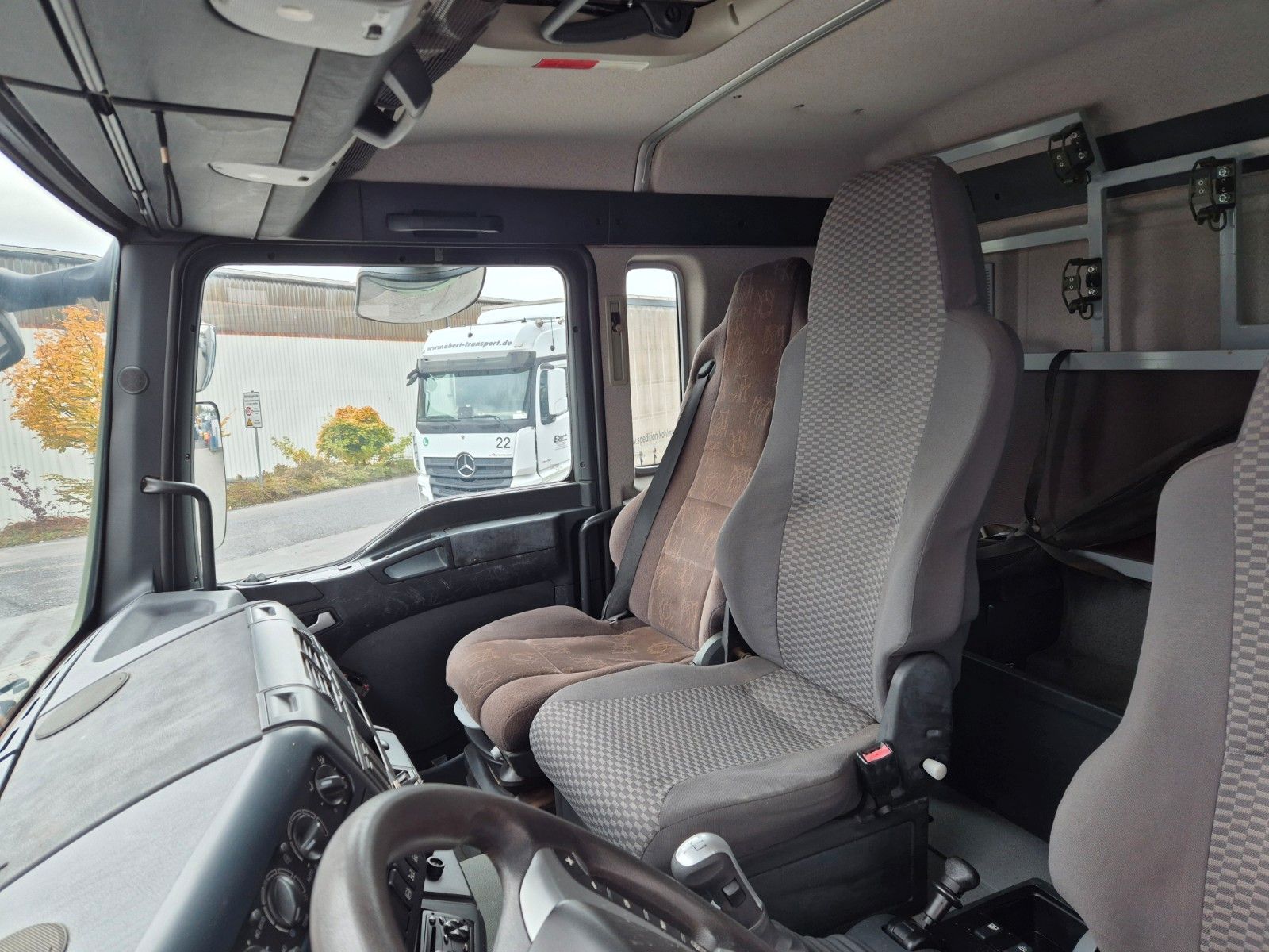 Fahrzeugabbildung MAN TGA 18.360 4x4 BB Pritsche Single Bereifung