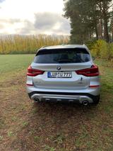 BMW X3 xDrive25d xLine AT xLine - BMW X3: At