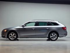 SKODA Superb 1.5 TSI ACT Carplay AHKschwenk. ACC