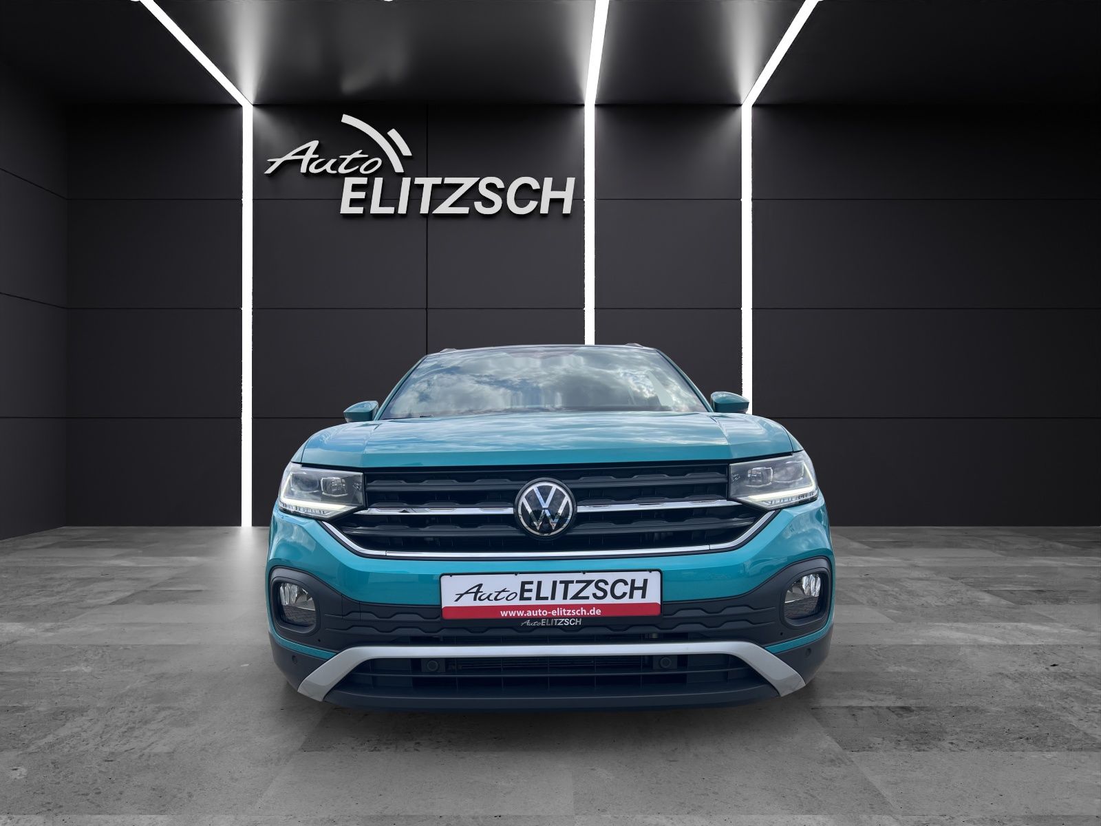 Fahrzeugabbildung Volkswagen T-Cross Life TSI LED ACC SHZ PDC WeConnect