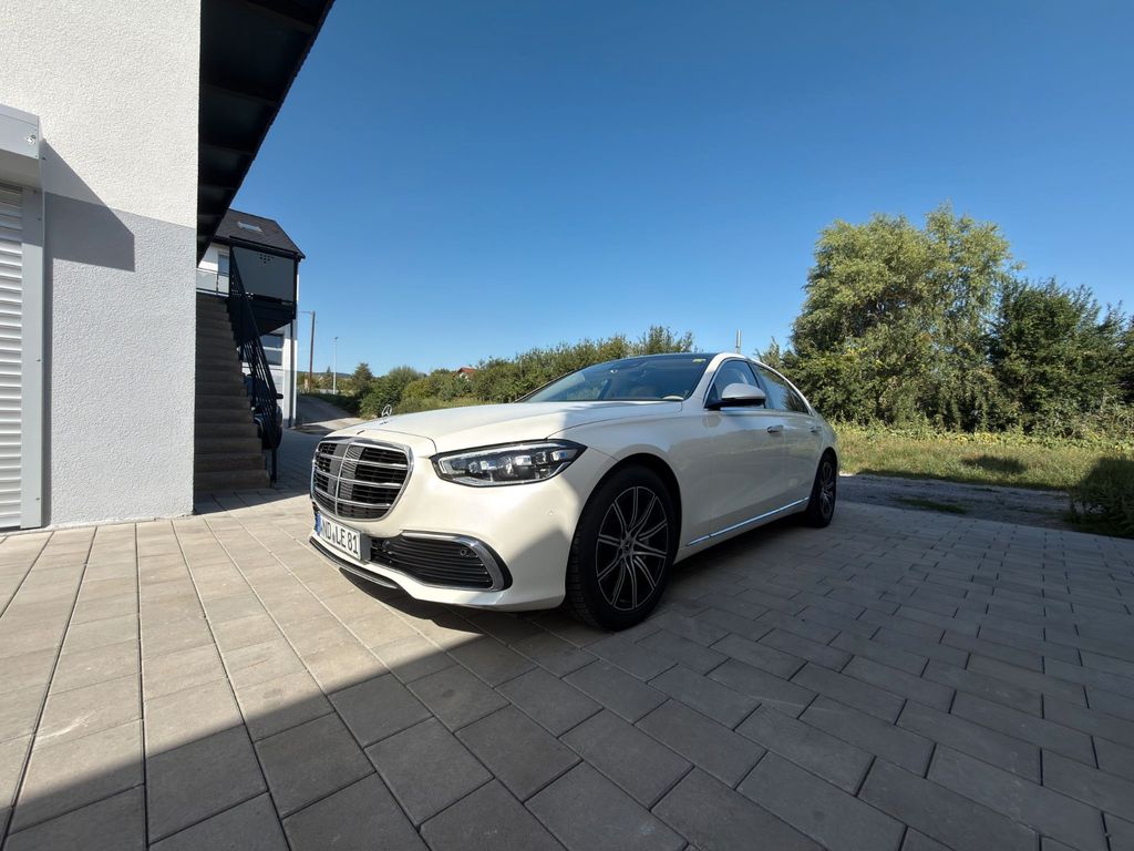 Image of Mercedes-Benz S 500