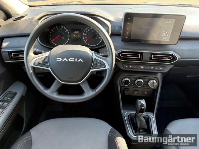 Fahrzeugabbildung Dacia Sandero Stepway Extreme TCe 90 Automatik Kamera