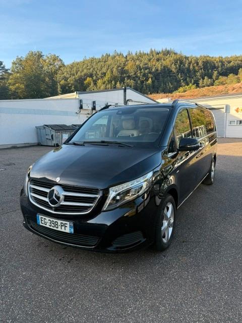 Mercedes-Benz V 220
