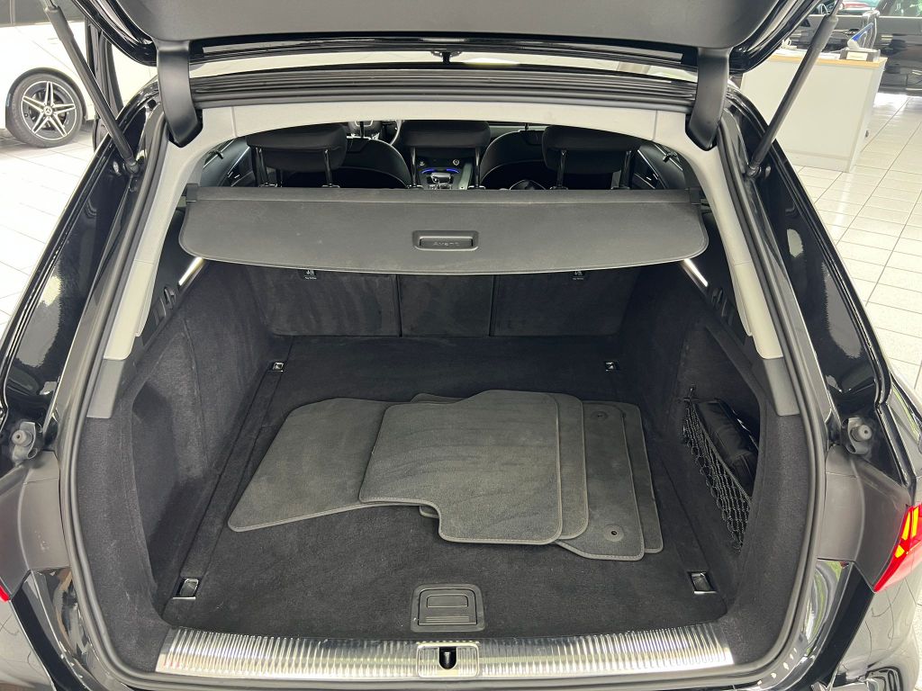 Audi A4 35 TFSI advanced*S-tronic*MATRIX*ACC*MMI*